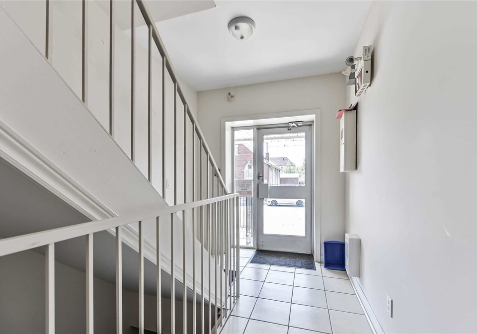 775-ossington-avenue-toronto-ontario-w5093786