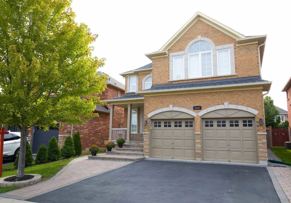 2054-kingsridge-drive-oakville-ontario-w5099190