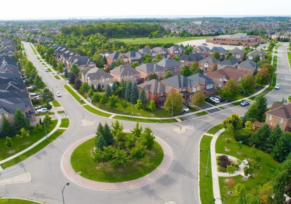 2054-kingsridge-drive-oakville-ontario-w5099190