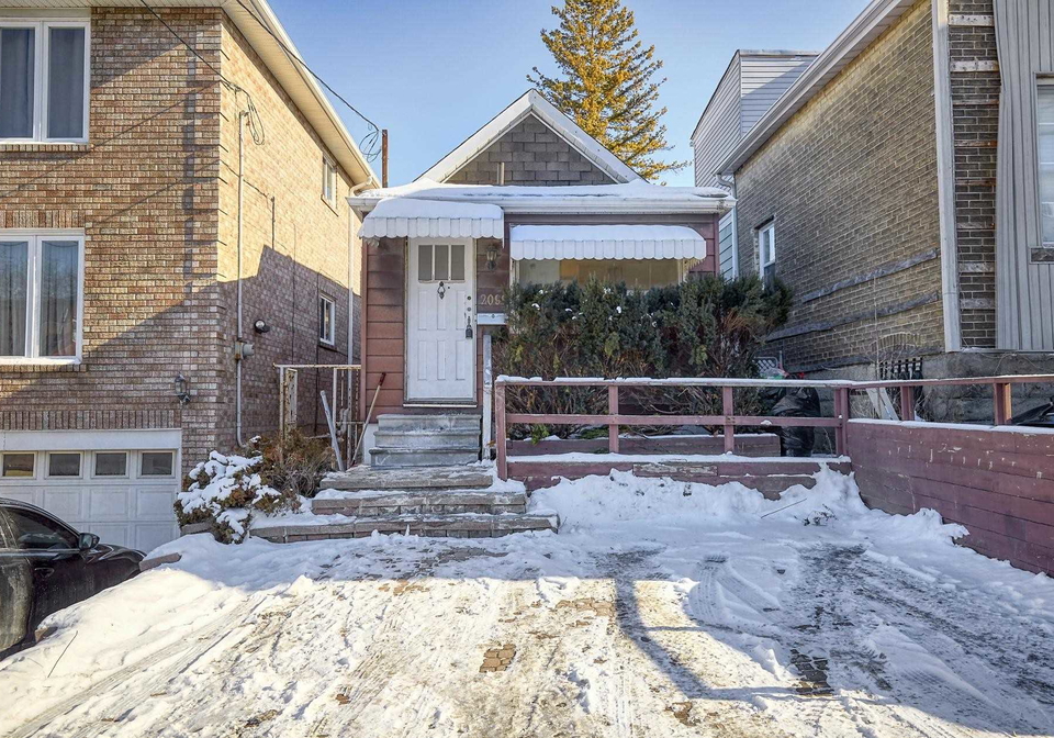 2099-dufferin-street-toronto-ontario-w5099688