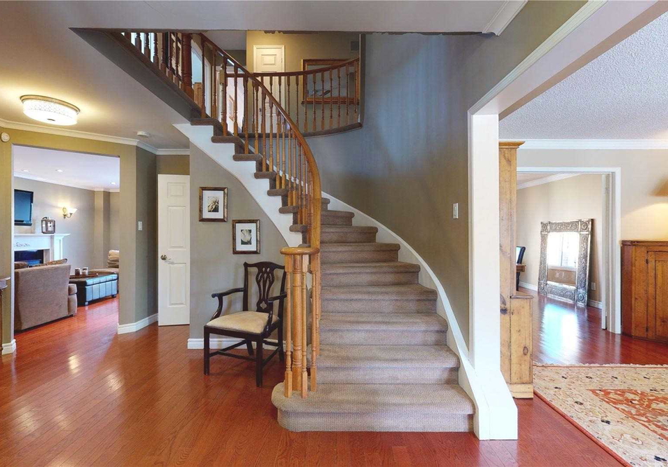 2932-redbud-avenue-oakville-ontario-w5104672
