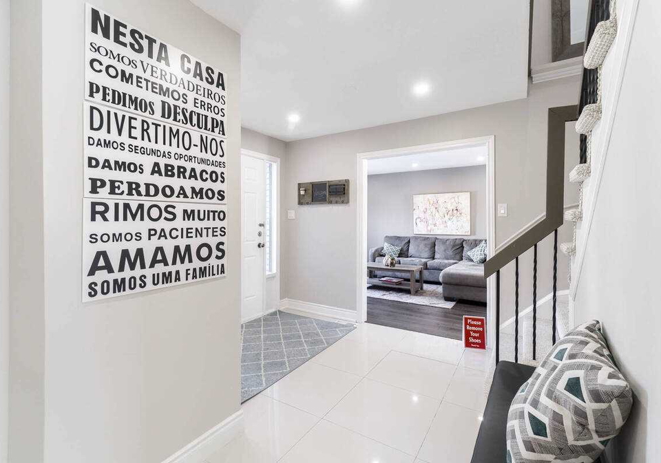 17-mikado-crescent-brampton-ontario-w5105542