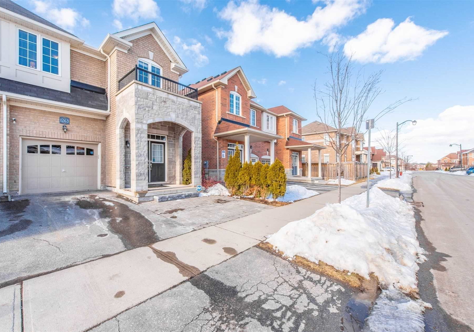 1263-sim-place-milton-ontario-w5114008