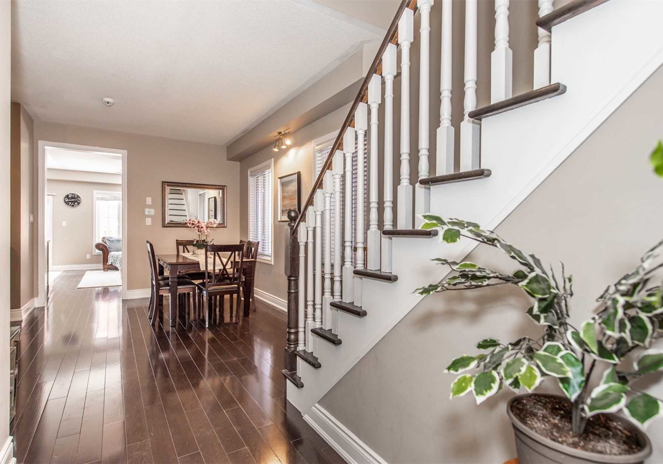 1263-sim-place-milton-ontario-w5114008