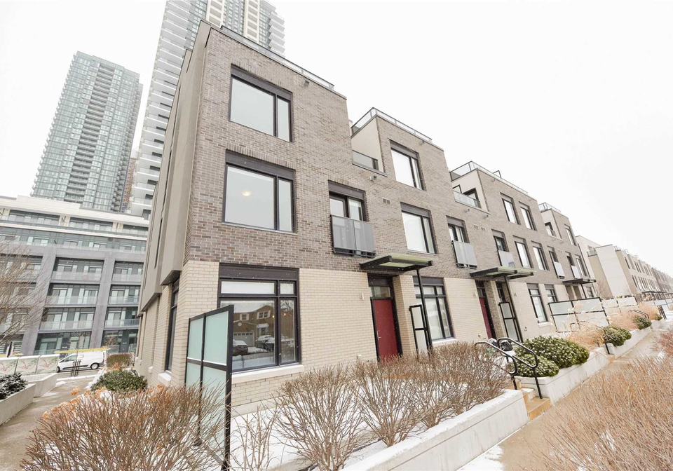 4050-parkside-village-drive-mississauga-ontario-w5118954