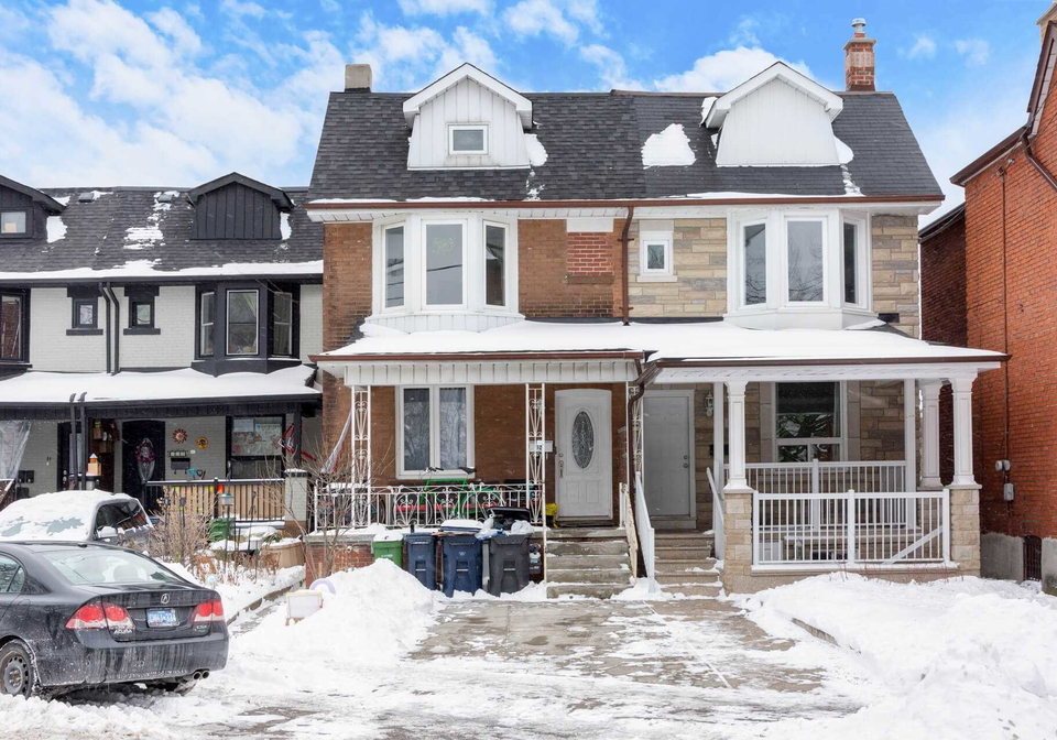 109-connolly-street-toronto-ontario-w5123500