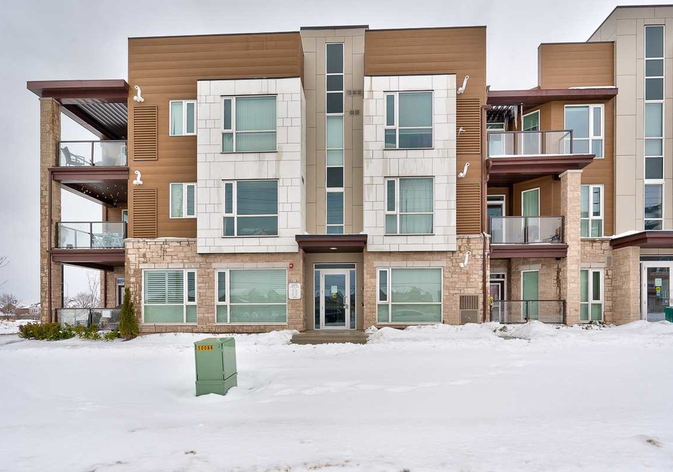 2370-khalsa-gate-w-oakville-ontario-w5127070