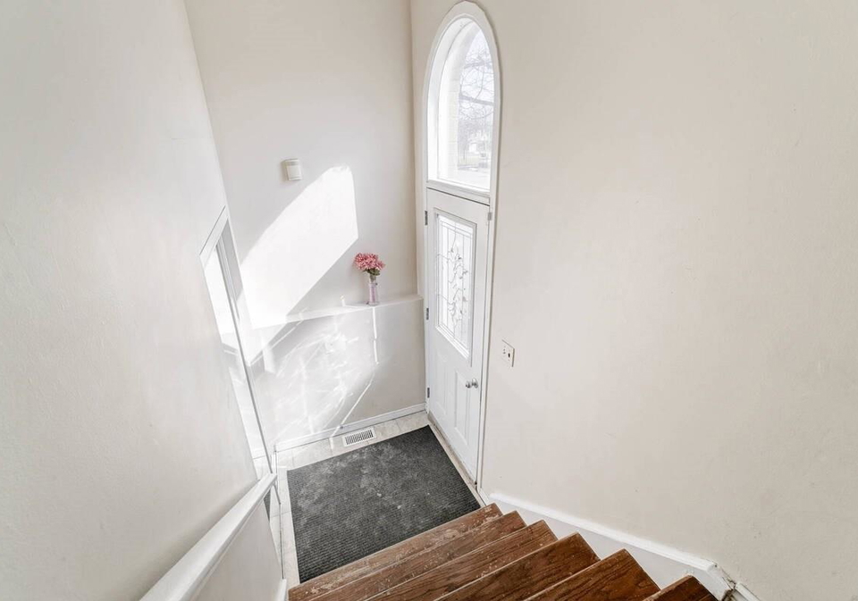 7-gainsborough-road-brampton-ontario-w5138835