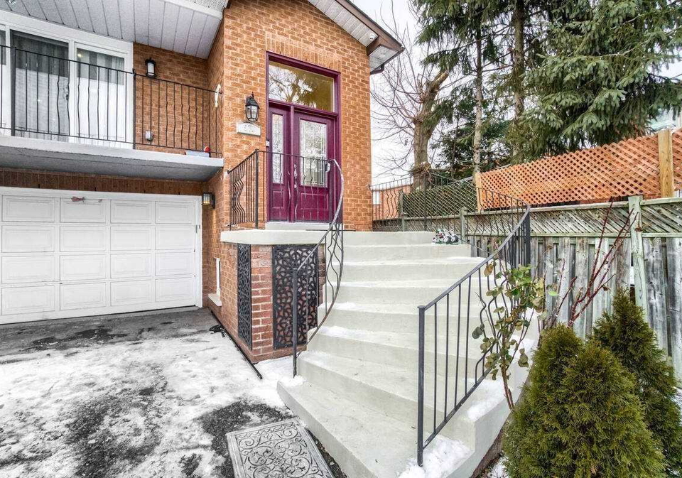 571-roselaire-trail-mississauga-ontario-w5152046