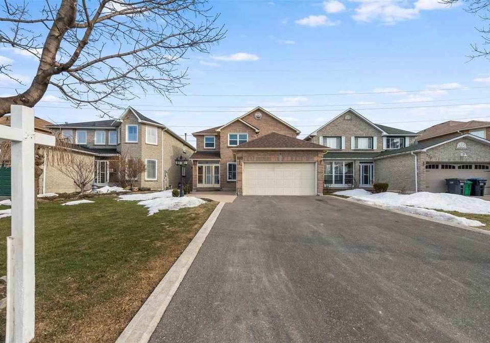 366-harrowsmith-drive-mississauga-ontario-w5157106