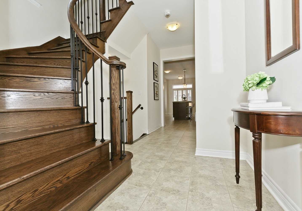 353-leadwood-gate-oakville-ontario-w5167472
