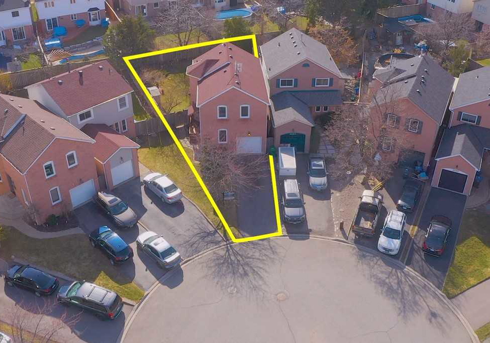 3067-ilomar-court-mississauga-ontario-w5178258