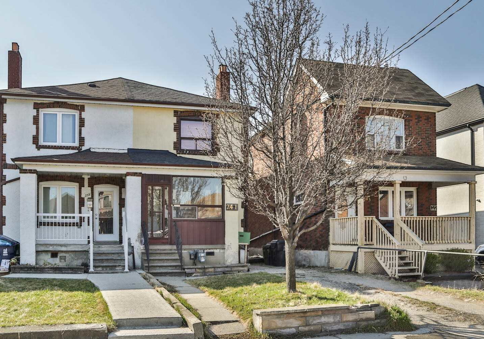 241-dunraven-drive-toronto-ontario-w5182192