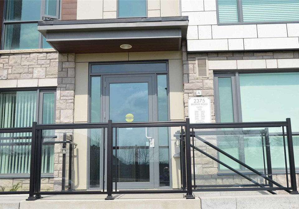 2375-bronte-road-w-oakville-ontario-w5194942