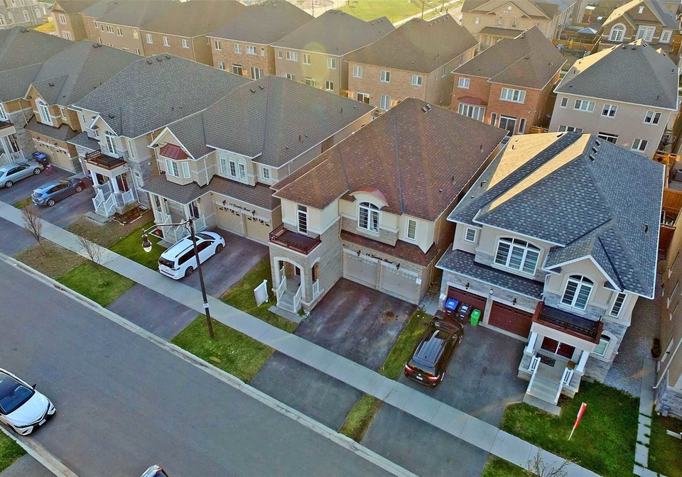 16-gambia-road-brampton-ontario-w5195557