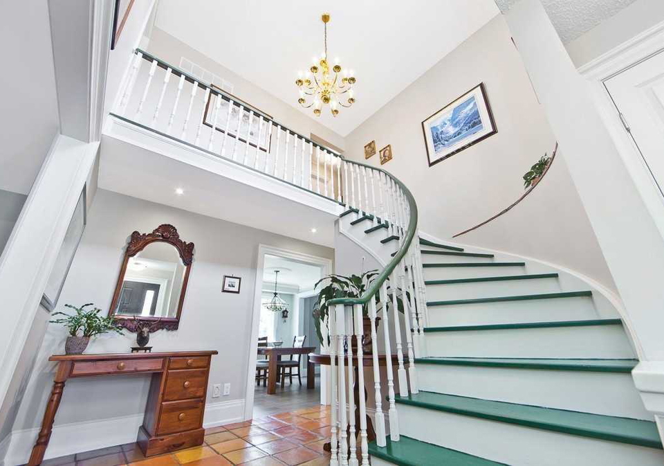 1749-wembury-road-mississauga-ontario-w5212213
