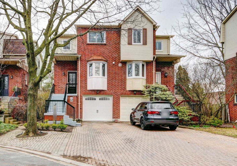 16-normandy-place-oakville-ontario-w5230100