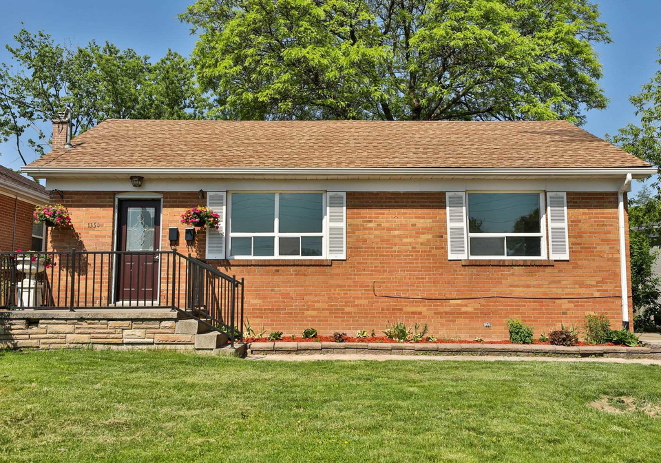 1354-augustine-drive-burlington-ontario-w5252639