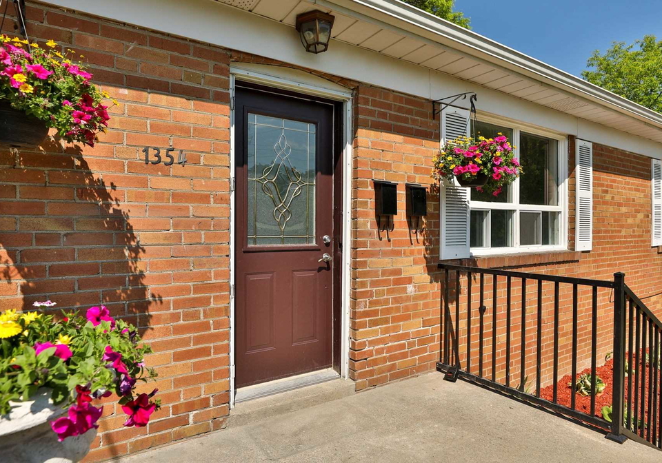 1354-augustine-drive-burlington-ontario-w5252639