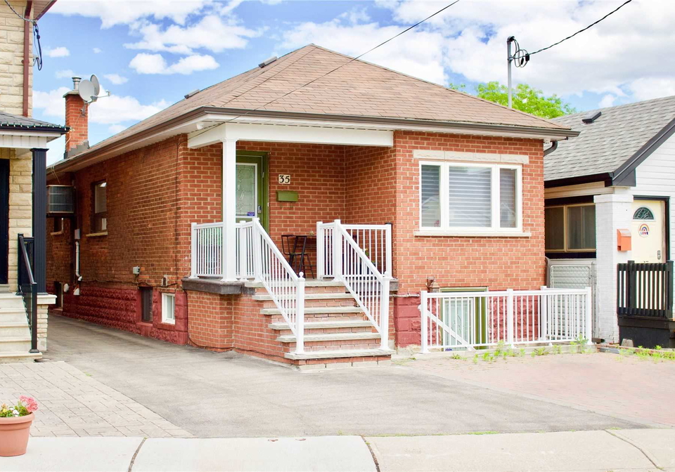 35-florence-crescent-toronto-ontario-w5289919