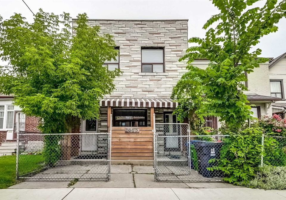 1623-keele-street-toronto-ontario-w5302573