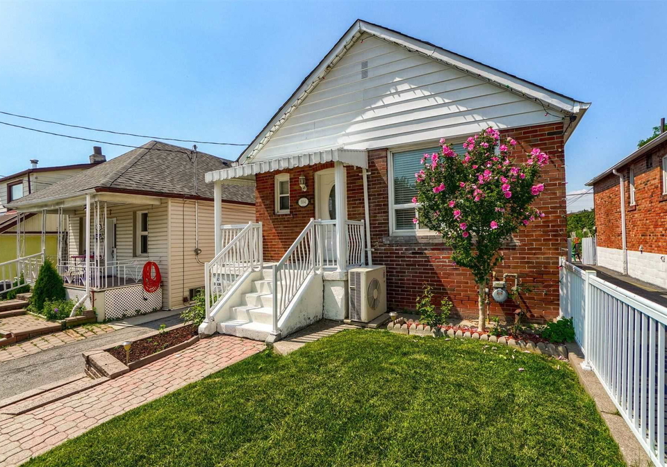 554-caledonia-road-toronto-ontario-w5333256