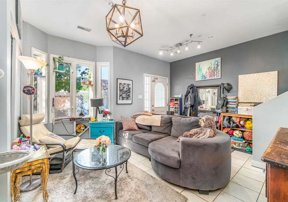 38-jackson-place-toronto-ontario-w5353993