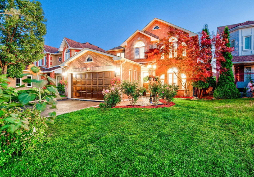80-hood-crescent-brampton-ontario-w5357873
