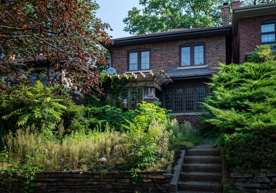 47-old-mill-drive-toronto-ontario-w5359011
