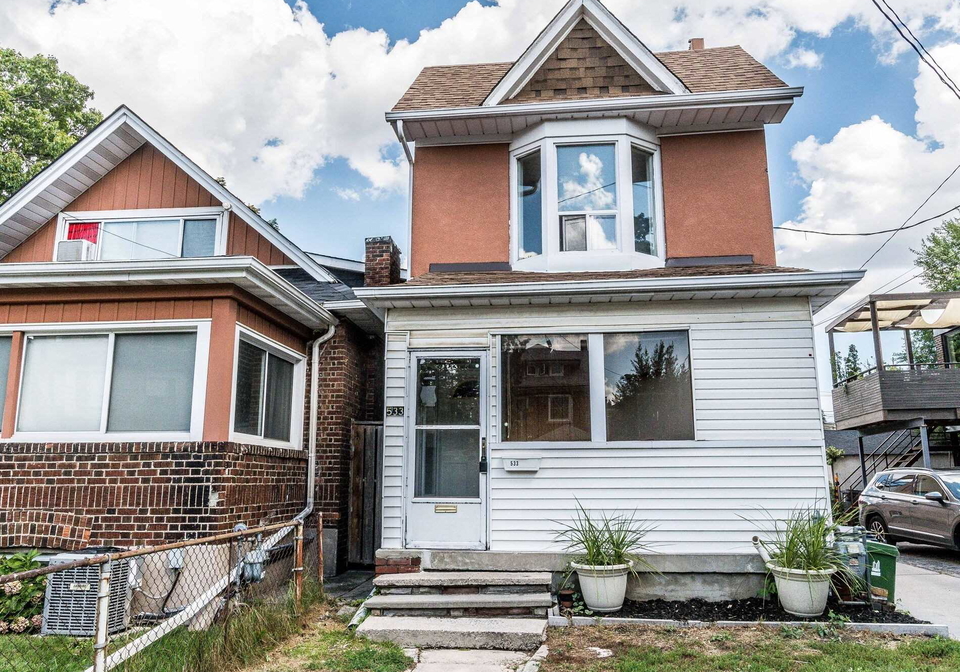 533-beresford-avenue-toronto-ontario-w5365586