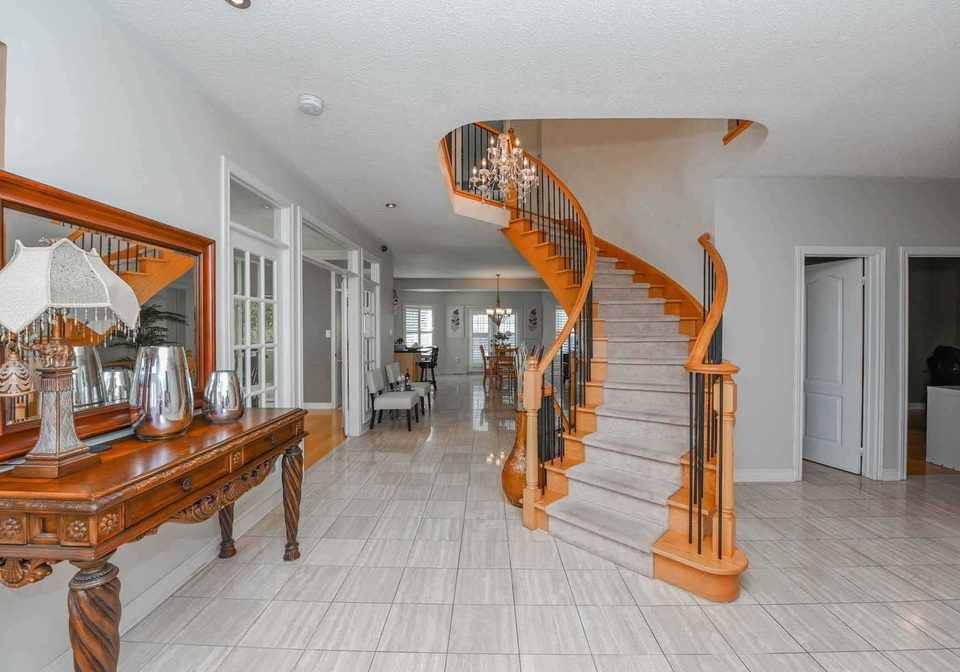 2257-manor-hill-drive-mississauga-ontario-w5375206