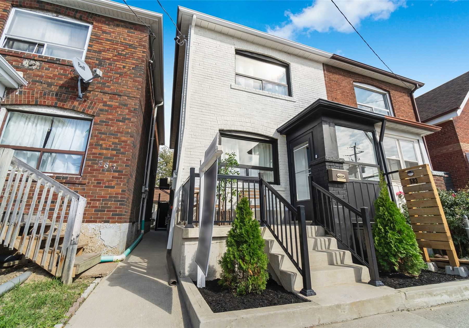 583-old-weston-road-toronto-ontario-w5379437