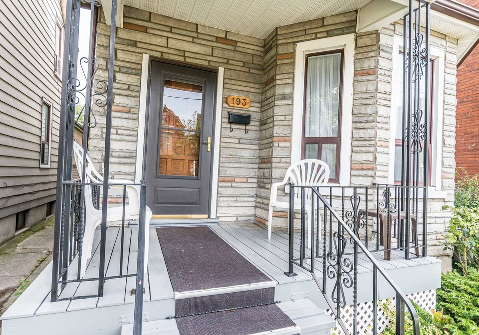 193-perth-avenue-toronto-ontario-w5380430