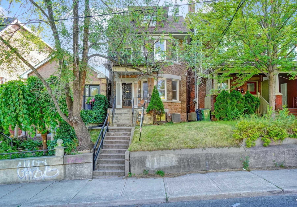 1502-dufferin-street-toronto-ontario-w5383502