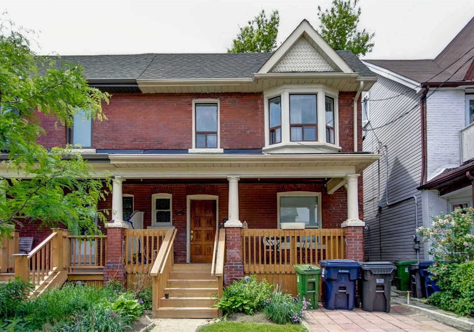 486-delaware-avenue-toronto-ontario-w5388470