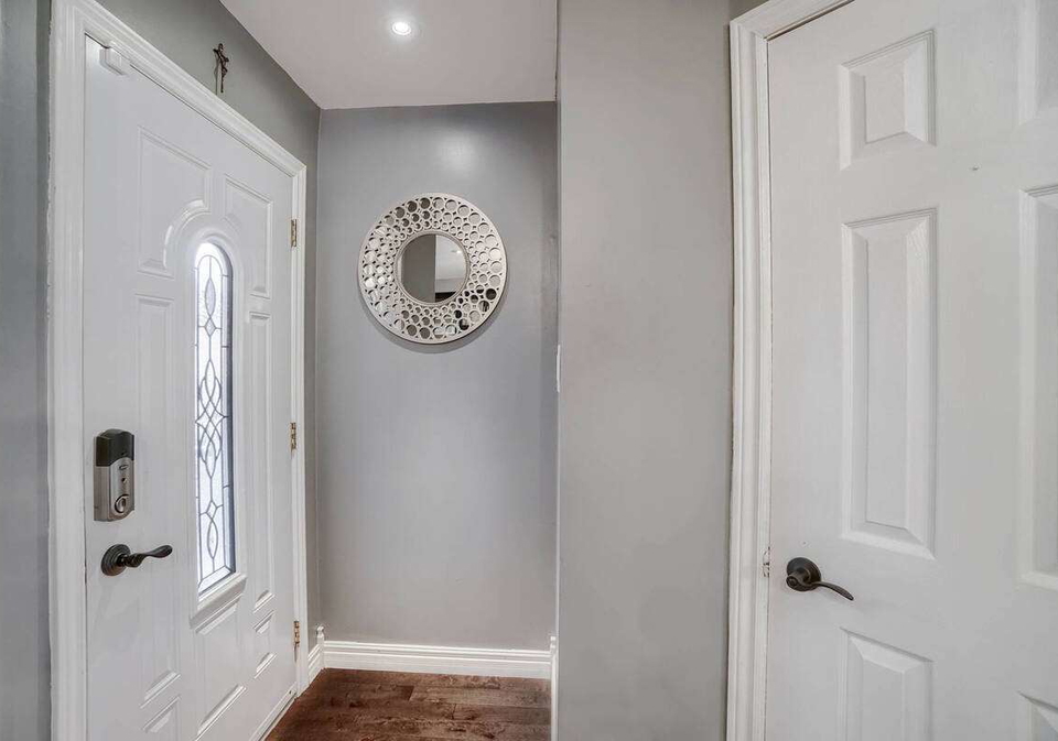 81-smith-drive-halton-hills-ontario-w5396710