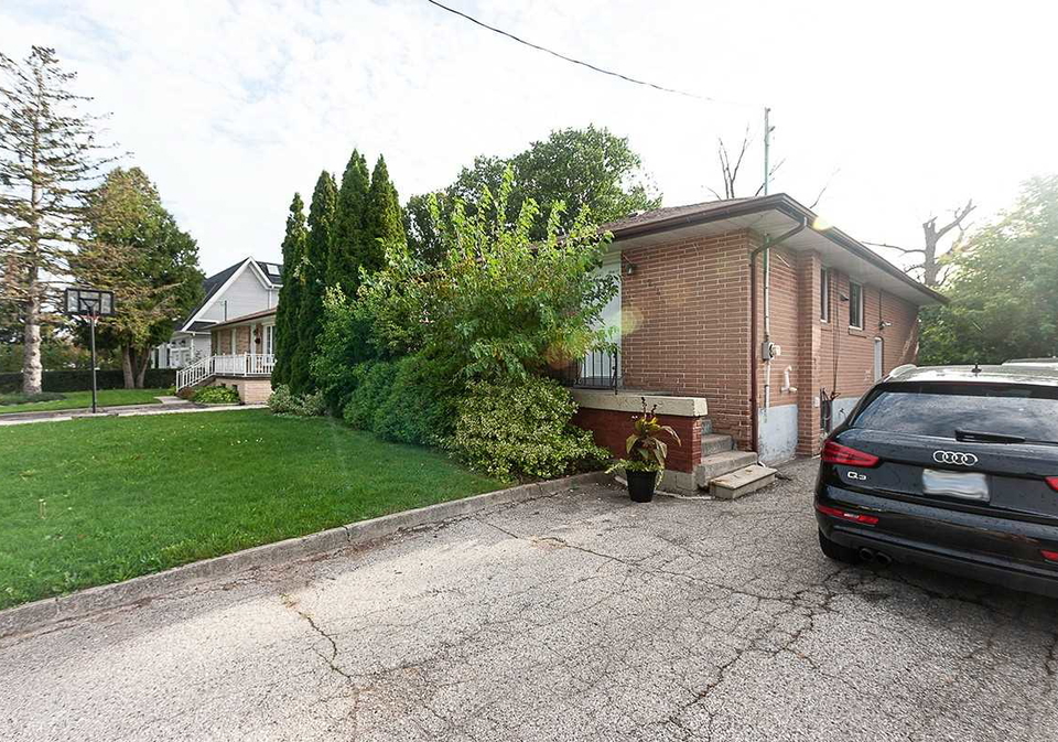 274-weighton-drive-oakville-ontario-w5398159