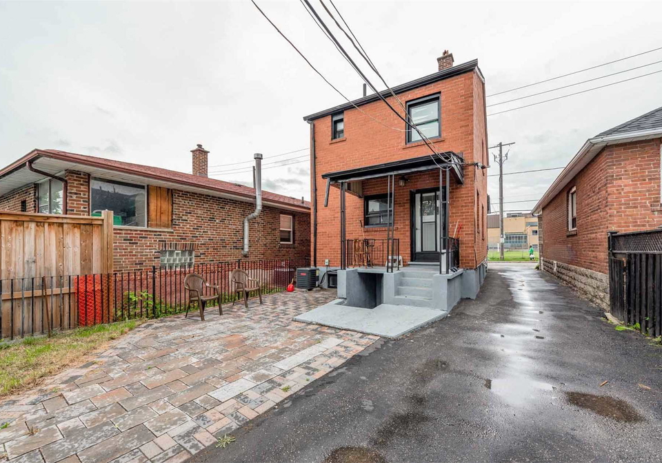 56-bicknell-avenue-toronto-ontario-w5401255