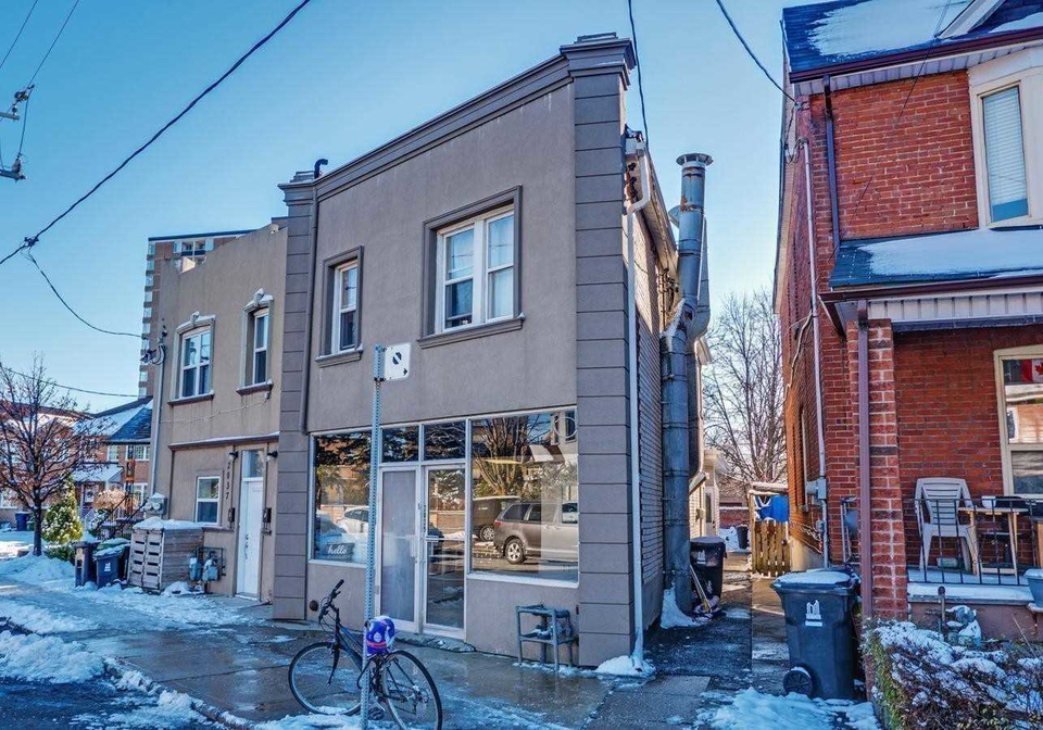 2039-davenport-road-toronto-ontario-w5410459