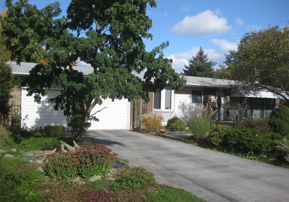 1205-gainsborough-drive-oakville-ontario-w5424997