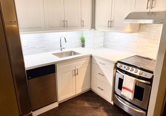 220-burhamthorpe-road-w-mississauga-ontario-w5442368