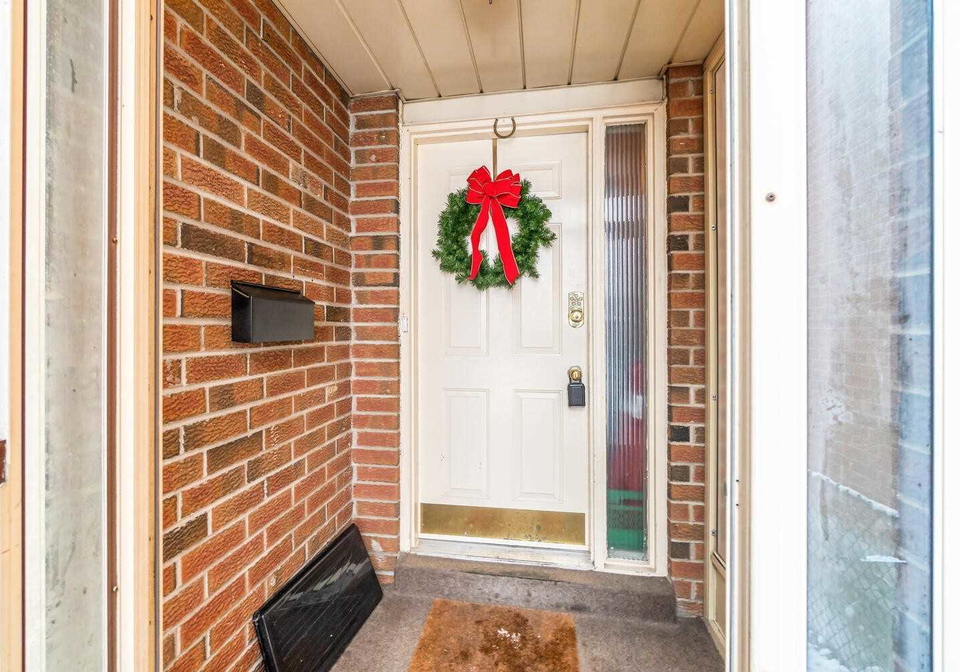 32-trewartha-crescent-brampton-ontario-w5446080