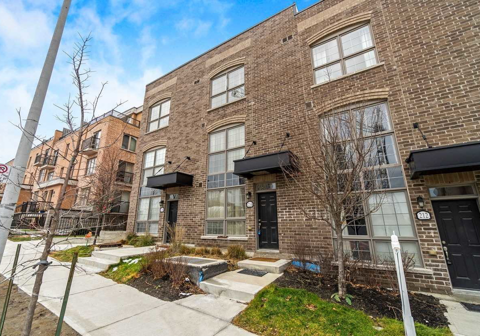 214-brandon-avenue-toronto-ontario-w5460010