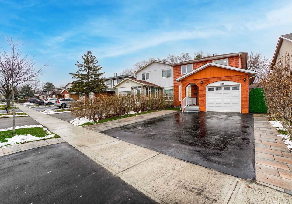 880-stainton-drive-mississauga-ontario-w5462621
