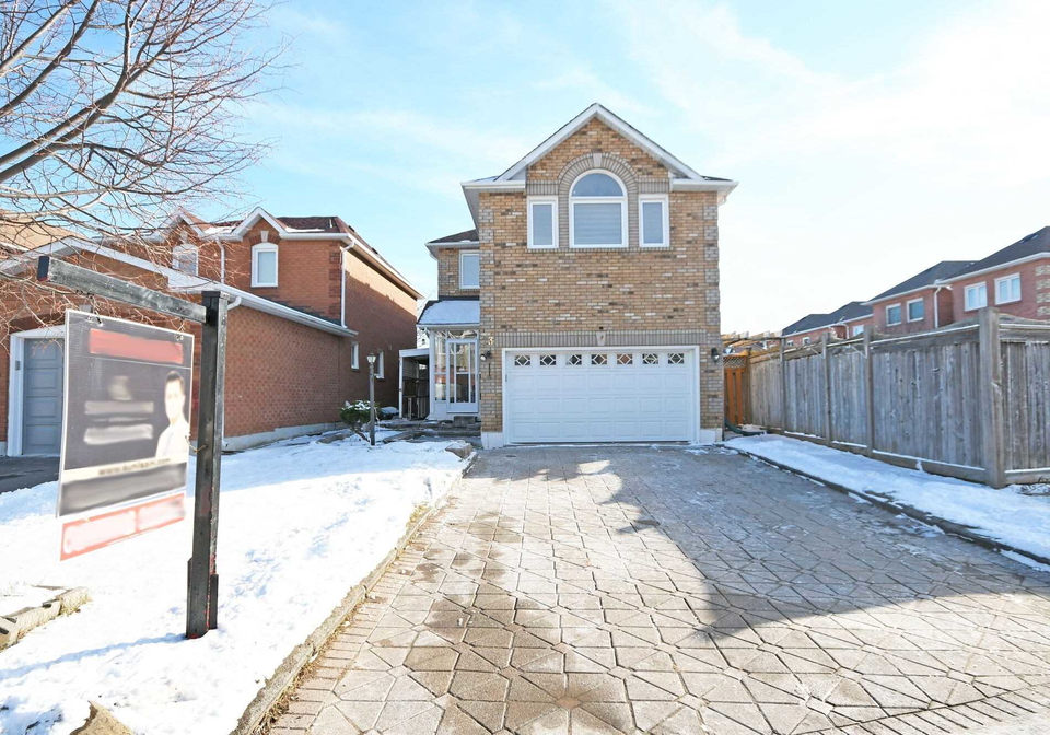 23-ravenscliffe-court-brampton-ontario-w5464443