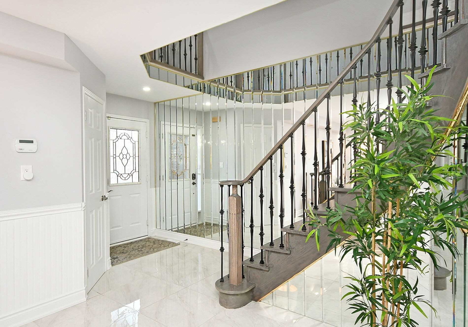 23-ravenscliffe-court-brampton-ontario-w5464443