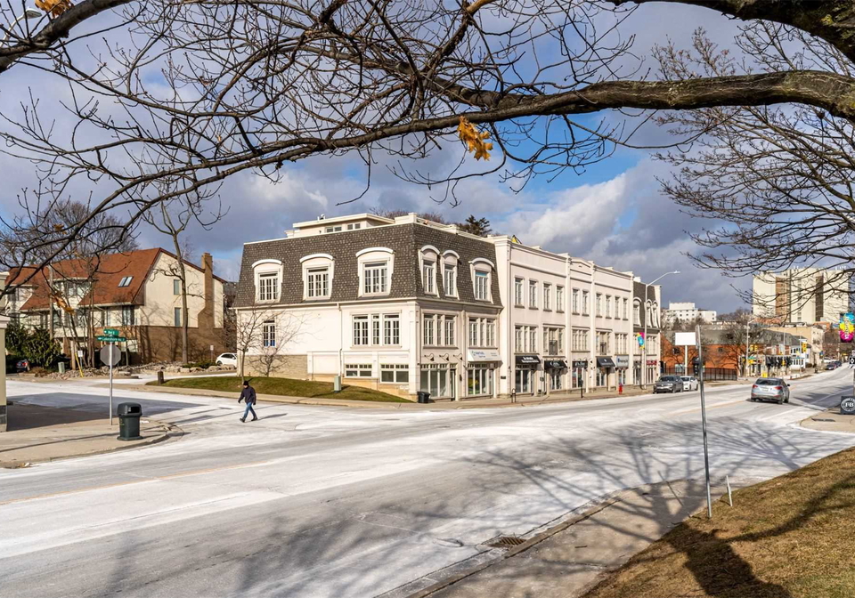 103-brant-street-oakville-ontario-w5470670