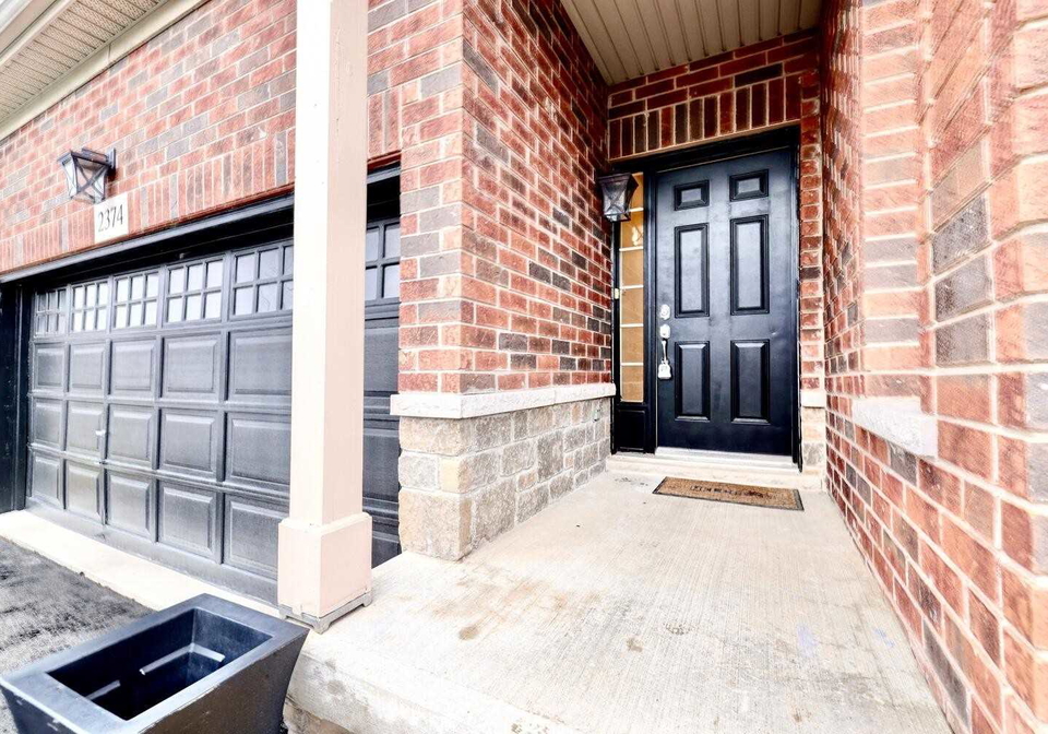 2374-stone-glen-crescent-oakville-ontario-w5470796