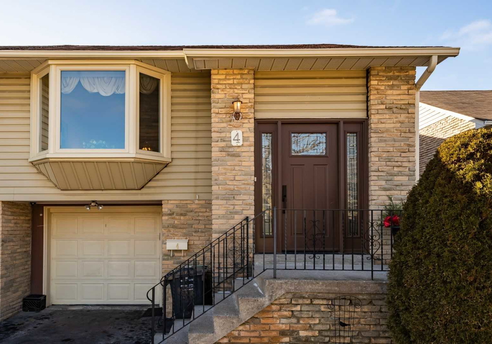 4-lansing-square-brampton-ontario-w5474571