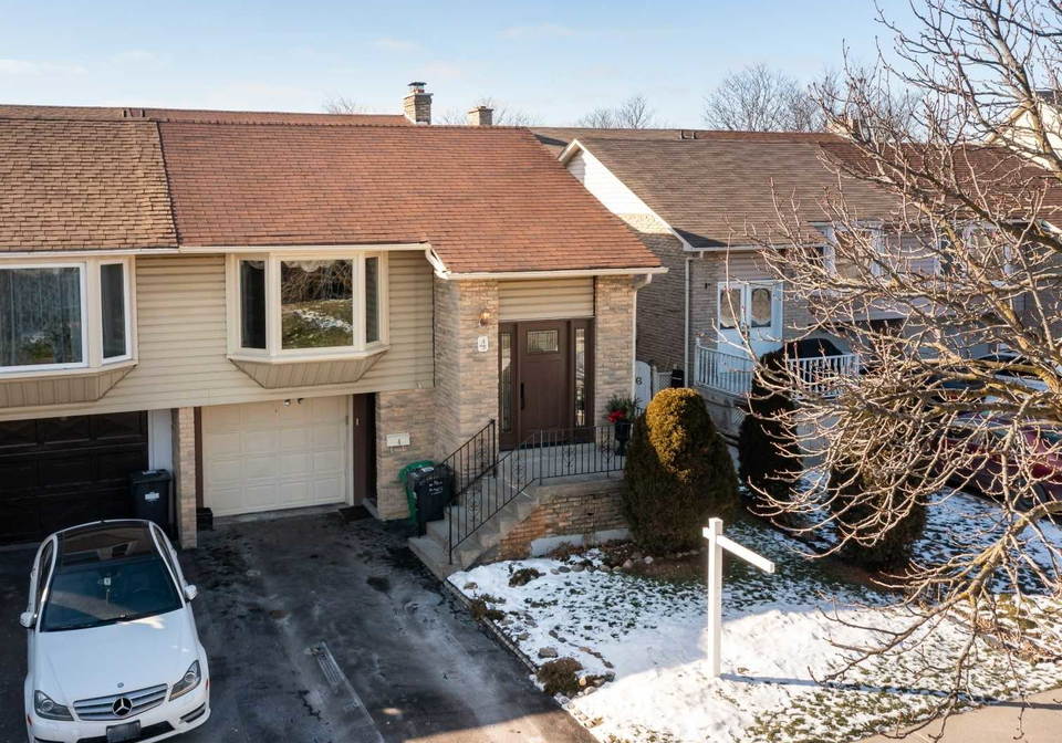 4-lansing-square-brampton-ontario-w5474571